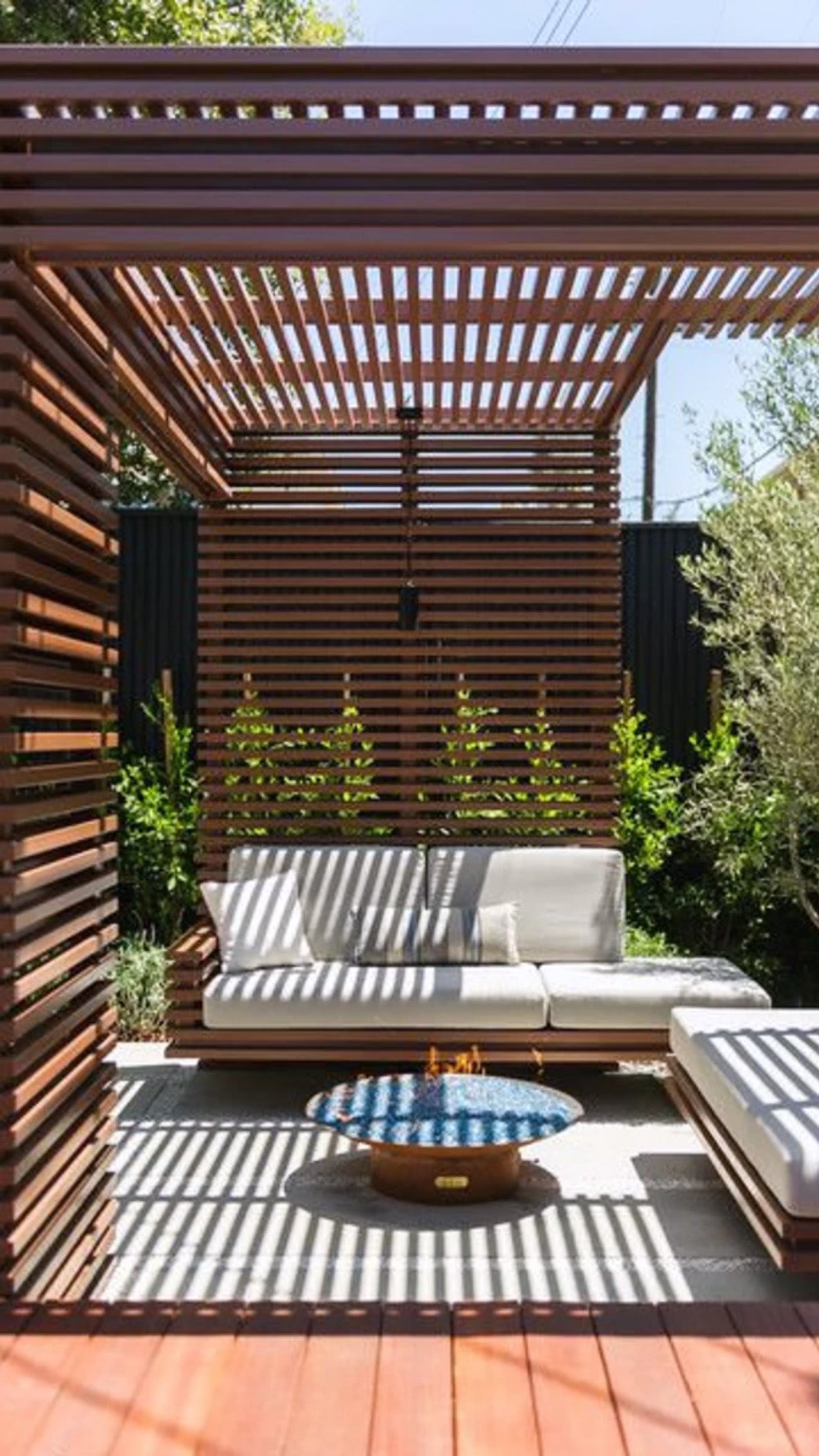 Luxury Modern Pergolas