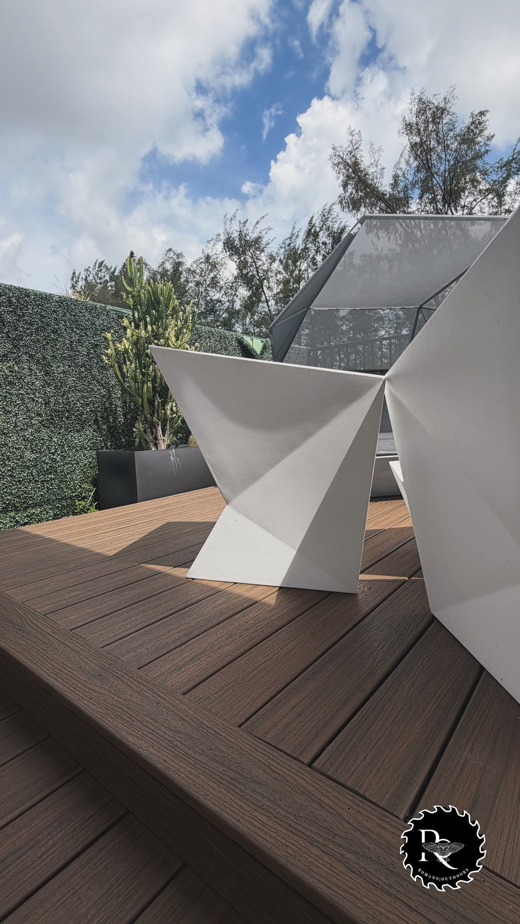 Luxury Wood & Composite Decking